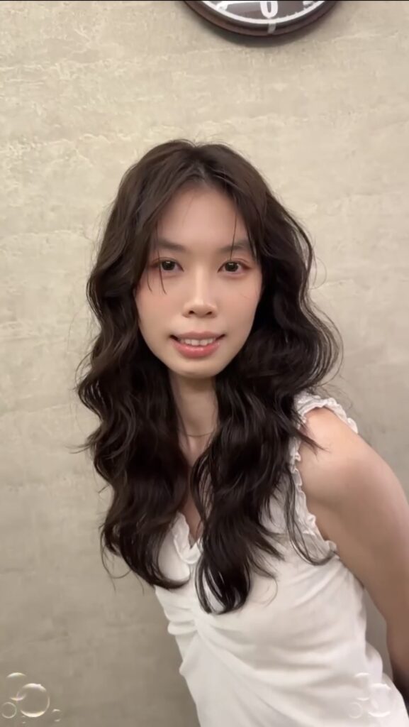 許瑜庭形象照